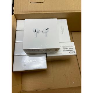 アップル(Apple)のAirPods  Pro 9つ　未開封(ヘッドフォン/イヤフォン)