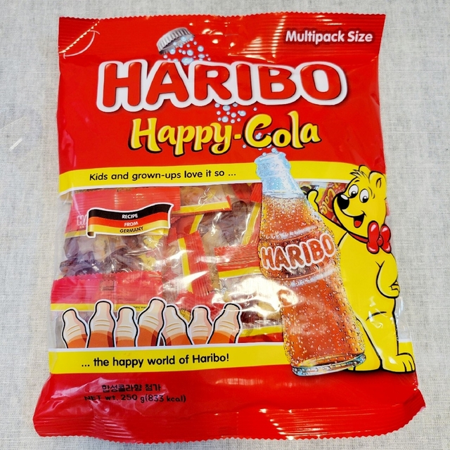 KALDI(カルディ)のハリボー HARIBO ハッピーコーラ グミ 大袋 食品/飲料/酒の食品(菓子/デザート)の商品写真