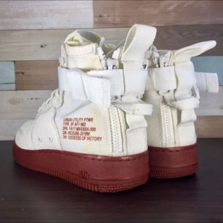 NIKE - NIKE SPECIAL FIELD AIR FORCE 1 MID 25cmの通販 by USED ...