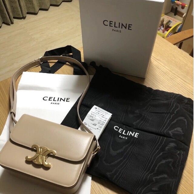 豪華 celine - CELINE♡トリオンフショルダーバッグ ショルダーバッグ