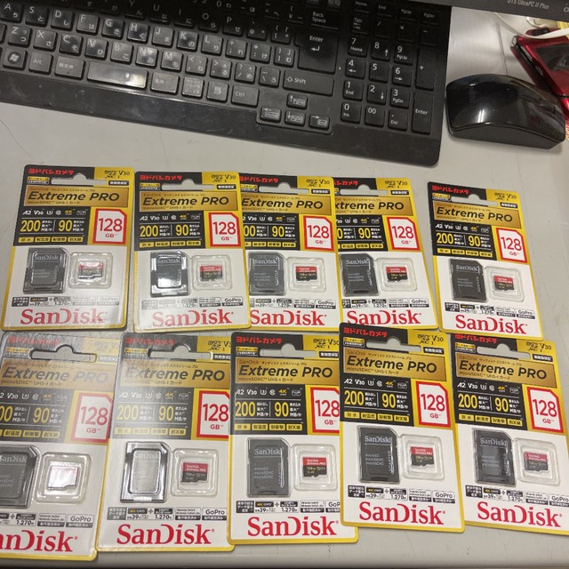 新品 SDSQXCD-128G-JO3CD サンディスク SDメモリーカード