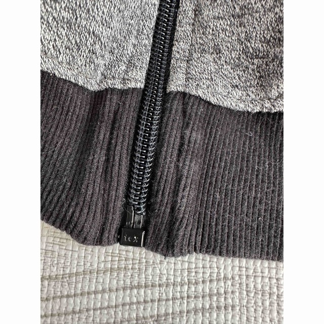 H&M(エイチアンドエム)のH&M スウェットジャケット　ブルゾン　アウター　ボーイズ　子供 キッズ/ベビー/マタニティのキッズ服男の子用(90cm~)(ジャケット/上着)の商品写真