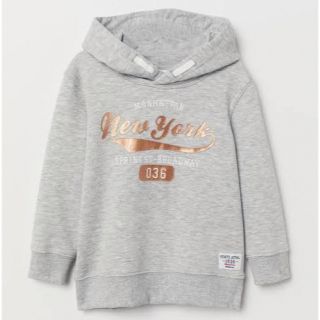 エイチアンドエイチ(H&H)のH&M スウェットパーカー　子供　キッズ　トップス　1歳　２歳(Tシャツ/カットソー)