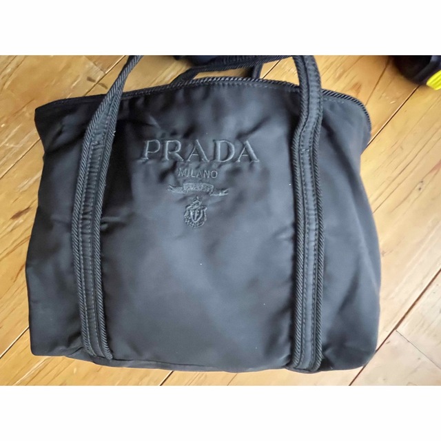 PRADA(プラダ)のプラダハンドバッグ レディースのバッグ(ハンドバッグ)の商品写真
