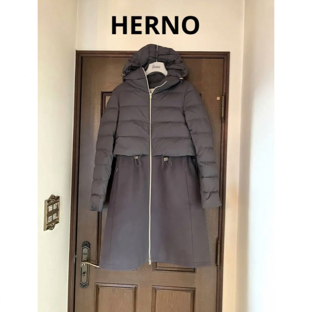 ヘルノHERNO 異素材ダウンコート　40サイズ