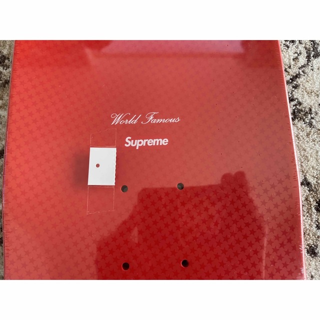 Supreme(シュプリーム)のSupreme Tonal Box Logo Skateboard  red スポーツ/アウトドアのスポーツ/アウトドア その他(スケートボード)の商品写真