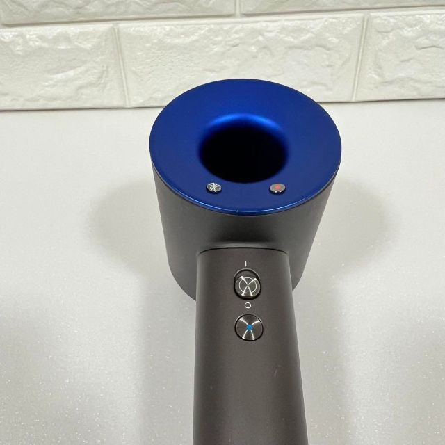 Dyson(ダイソン)の美品★ダイソンドライヤーdyson HD01　Super sonic 国内正規品 スマホ/家電/カメラの美容/健康(ドライヤー)の商品写真