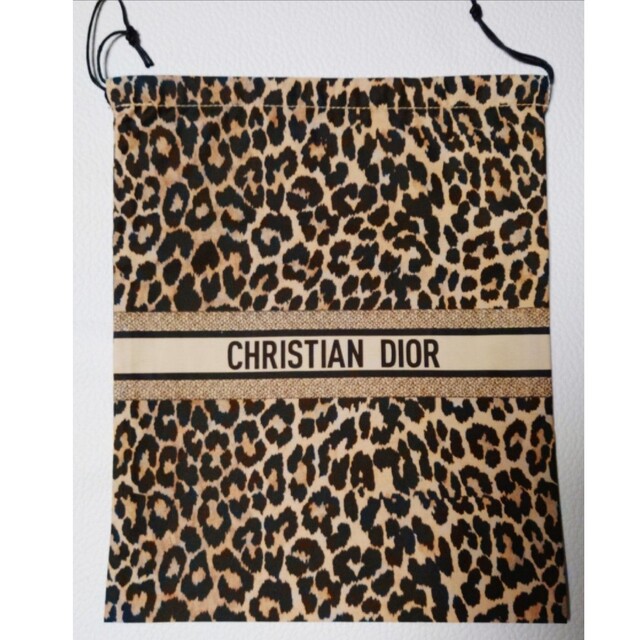 Christian Dior(クリスチャンディオール)のDIOR ディオール　MIZZA ミッツァ レオパード柄　巾着 レディースのファッション小物(ポーチ)の商品写真