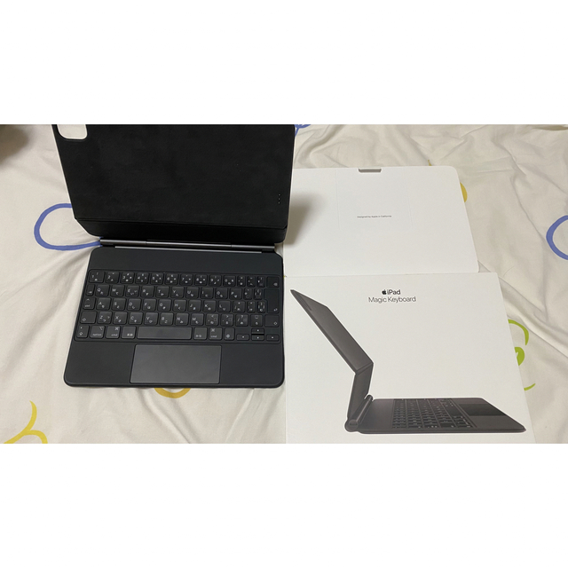 Apple(アップル)の美品Magic Keyboard iPad 11 MXQT2J/A ブラック スマホ/家電/カメラのスマホアクセサリー(iPadケース)の商品写真