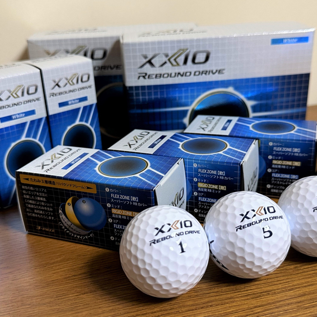 XXIO(ゼクシオ)のXXIO REBOUND DRIVE 10ダース＝120個 スポーツ/アウトドアのゴルフ(その他)の商品写真