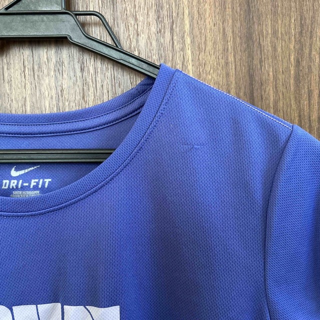 NIKE(ナイキ)のNIKE ドライフィット Tシャツ（難あり） スポーツ/アウトドアのランニング(ウェア)の商品写真