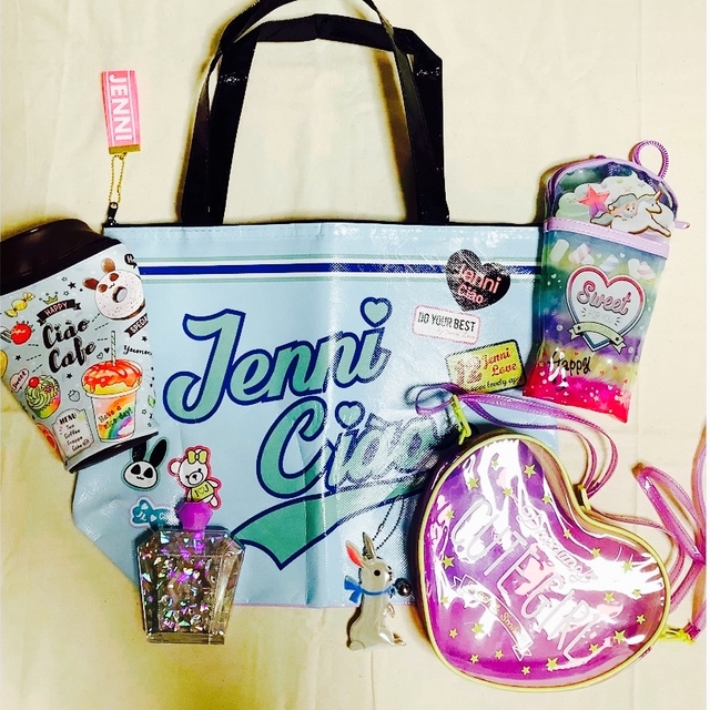 JENNI(ジェニィ)のチャオ　付録　5点セット+おまけ その他のその他(その他)の商品写真