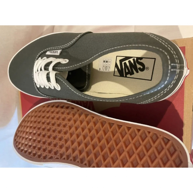 VANS(ヴァンズ)の新品バンズauthenticスリッポンsliponオールドスクールERAエラ23 レディースの靴/シューズ(スニーカー)の商品写真