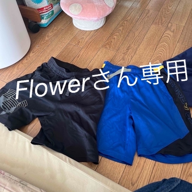 短パン4枚 キッズ/ベビー/マタニティのキッズ服男の子用(90cm~)(パンツ/スパッツ)の商品写真