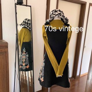 70s vintege 黒地に豪華なフランス刺繍がキャッチー ニットジャンスカ ...