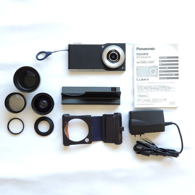 Panasonic(パナソニック)の専用 Panasonic DMC-CM1 クレードルやテレコンなどセット 注意 スマホ/家電/カメラのカメラ(コンパクトデジタルカメラ)の商品写真
