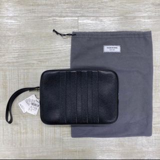 新品thom browne トムブラウンクラッチバッグMAC083A00198