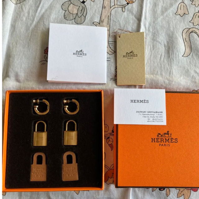 予約中!】 Hermes 新品 エルメス オーケリー ピアス - ピアス
