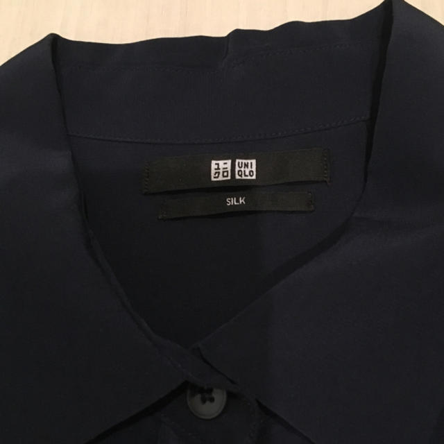 UNIQLO(ユニクロ)のUNIQLO シルクシャツワンピース レディースのワンピース(ロングワンピース/マキシワンピース)の商品写真