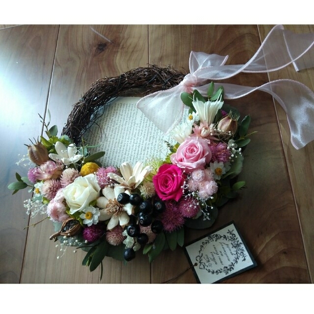 プリザーブドフラワー❁ドライフラワー　♡花かごハーフリース♡ ハンドメイドのフラワー/ガーデン(リース)の商品写真