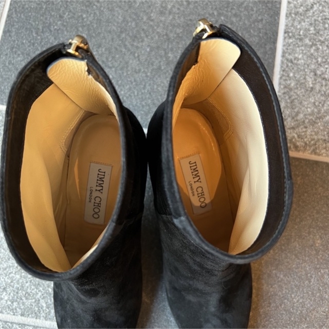 JIMMY CHOO(ジミーチュウ)のJimmy Choo ジミーチュウ ショート ブーツ 37 黒 未使用展示品 レディースの靴/シューズ(ブーツ)の商品写真