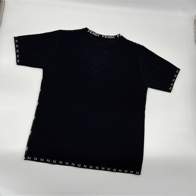 【新品未使用】FENDI ニットセーター　Tシャツ