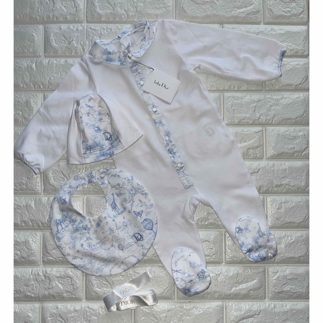 baby Dior(ベビーディオール)のbabyDiorトワル キッズ/ベビー/マタニティのベビー服(~85cm)(ロンパース)の商品写真