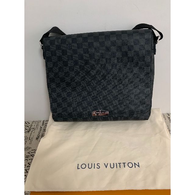 限定SALE高品質LOUIS VUITTON 未使用 ルイヴィトン ディストリクトMM ダミエ 03-22091001の通販 by KODY's  shop｜ルイヴィトンならラクマショルダーバッグ