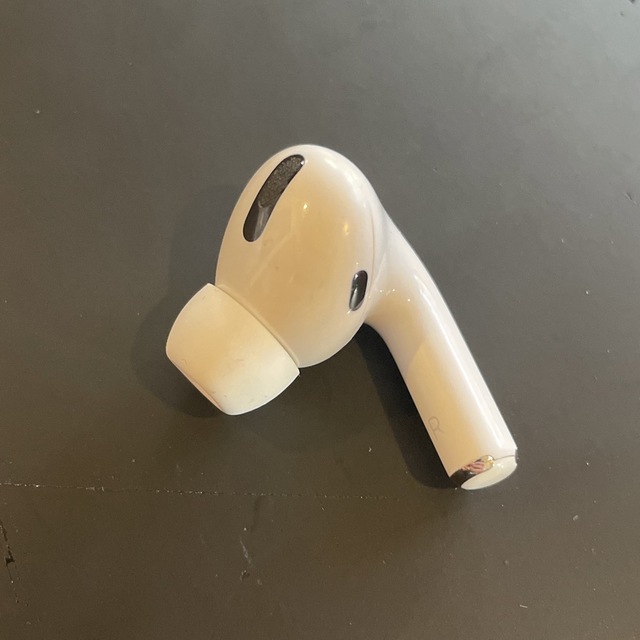 美品　アップル　AirPods Pro  右のみ　エアーポッズプロ　イヤホン