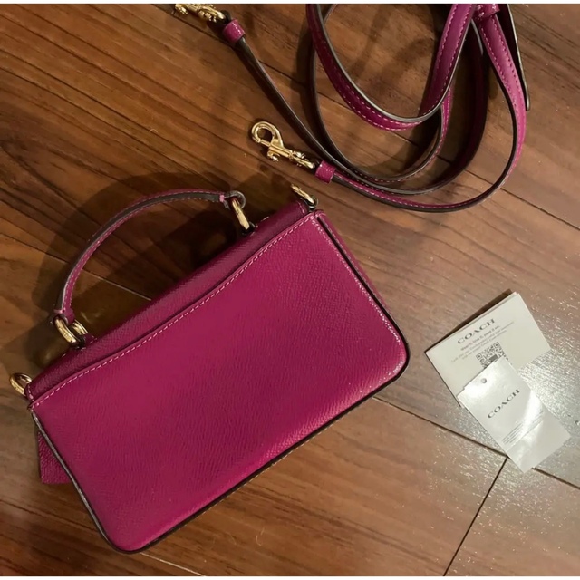 COACH - 再値下げ 新品 コーチ ミニショルダーバッグ スマホバッグ の