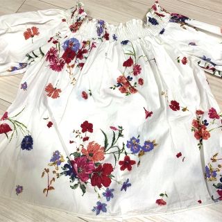 ザラ(ZARA)のZARA ザラ オフショルダー ブラウス 花柄(シャツ/ブラウス(長袖/七分))