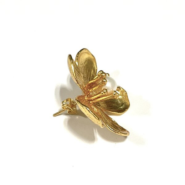 専用☆新品☆カジャビジュー☆KAJA BIJOUX Flower Pierce☆ 売れ筋がひ