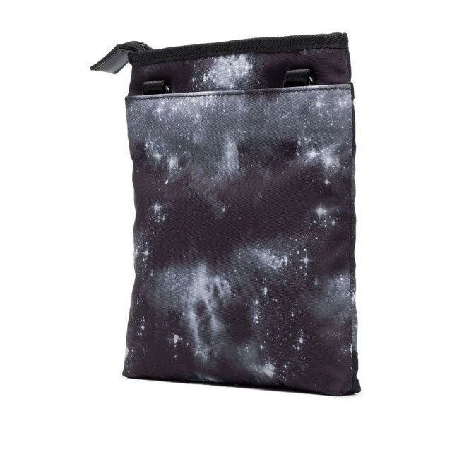 VERSACE(ヴェルサーチ)のVERSACE JEANS COUTURE ショルダーバッグ スペース ブラック メンズのバッグ(ショルダーバッグ)の商品写真