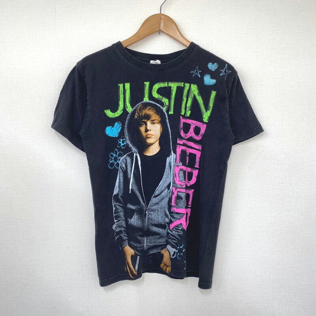 ジャスティン・ビーバー Justin Bieber Tシャツ プリント 半袖 サイズ：S ブラック 【中古】 メンズのトップス(Tシャツ/カットソー(半袖/袖なし))の商品写真