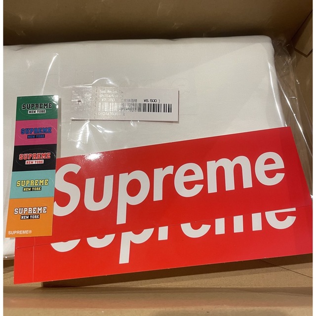 Supreme(シュプリーム)のSupreme Tonal Box Logo Tee White Lサイズ メンズのトップス(Tシャツ/カットソー(半袖/袖なし))の商品写真