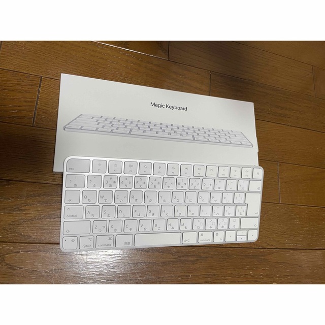 スマホ/家電/カメラAPPLE MK2A3J Magic Keyboard