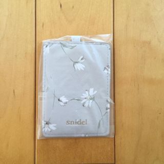 スナイデル(SNIDEL)のsnidel♡パスケース(名刺入れ/定期入れ)