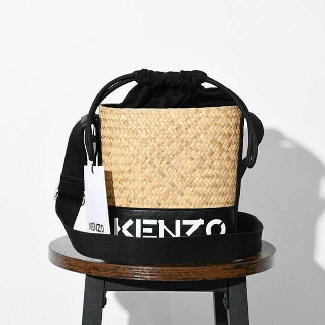 KENZO(ケンゾー)のKENZO ケンゾー バケットバッグ ショルダーバッグ ボディバッグ ブラック レディースのバッグ(ショルダーバッグ)の商品写真