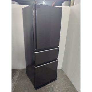 三菱 - 冷蔵庫　三菱　グロッシーブラウン　奥まで届く背の低いタイプ　人気のデザイン