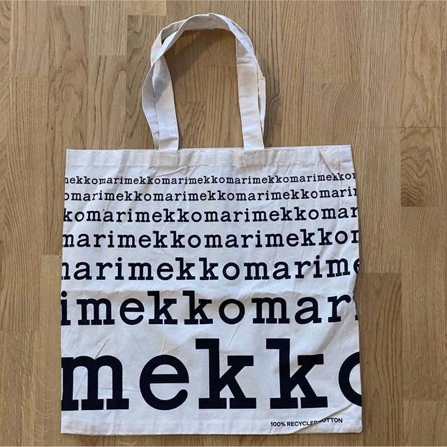 marimekko(マリメッコ)の【激レア最新デザイン】マリメッコLOGO布バッグ  marimekko レディースのバッグ(トートバッグ)の商品写真