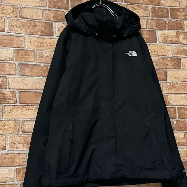 THE NORTH FACE(ザノースフェイス)のノースフェイス　マウンテンパーカー　ナイロンジャケット　アウトドア　古着女子　L レディースのジャケット/アウター(ブルゾン)の商品写真