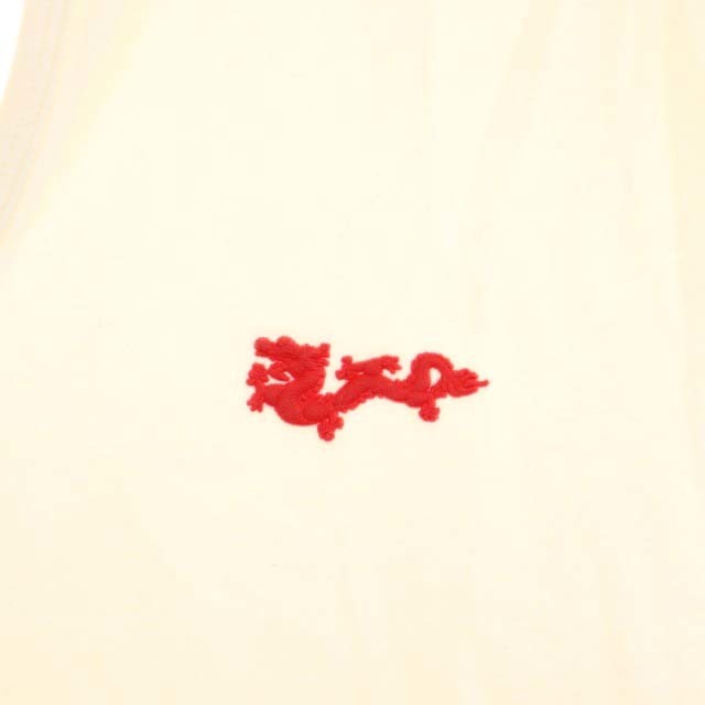 VIVIENNE TAM(ヴィヴィアンタム)のヴィヴィアンタム ワンポイント刺繍カットソー ノースリーブ 1 アイボリー レディースのトップス(カットソー(半袖/袖なし))の商品写真