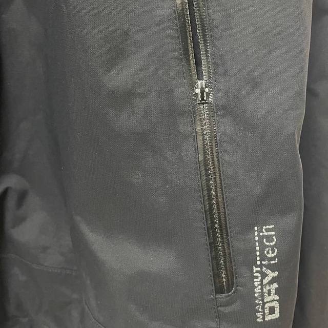 Mammut(マムート)のMAMMUT マムート マウンテンジャケット DRY tech 刺繍ロゴ メンズのジャケット/アウター(マウンテンパーカー)の商品写真