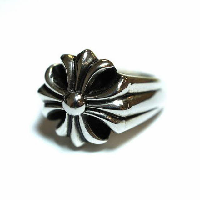 Chrome Hearts(クロムハーツ)の(正規品) Chrome Hearts カットアウト CHプラス リング 16号 メンズのアクセサリー(リング(指輪))の商品写真