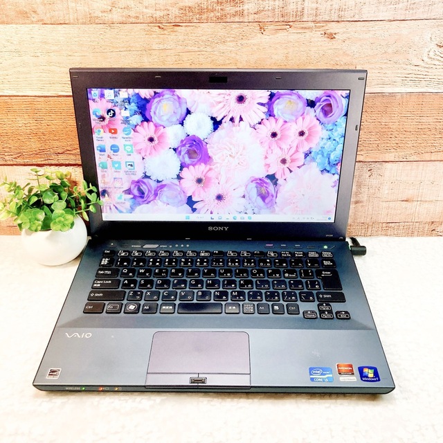 VAIO(バイオ)のVAIO❣️WEBカメラ❣️640GB❣黒ノートパソコン✨初心者向け♪在宅ワーク スマホ/家電/カメラのPC/タブレット(ノートPC)の商品写真