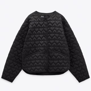 ザラ(ZARA)の新品　ZARA ザラ　ハートキルティングジャケット　ブラック　サイズM(ノーカラージャケット)