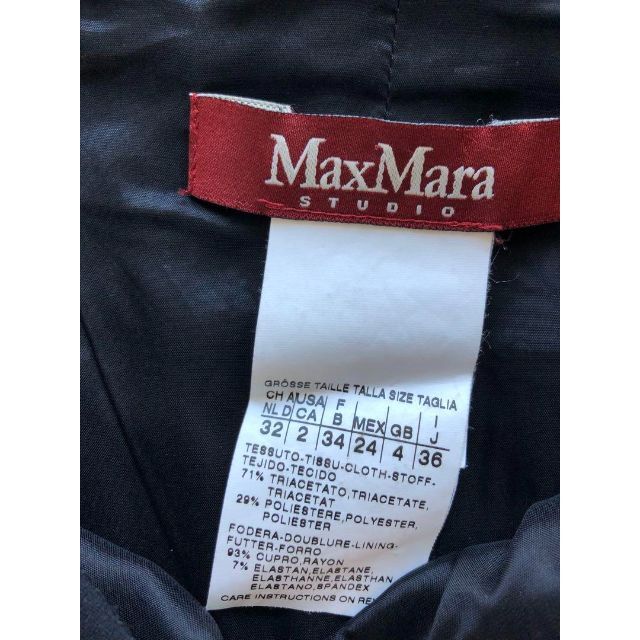 Max Mara(マックスマーラ)のB818　マックスマーラ　ノースリーブワンピース　タックドレープ　タイト レディースのワンピース(ひざ丈ワンピース)の商品写真