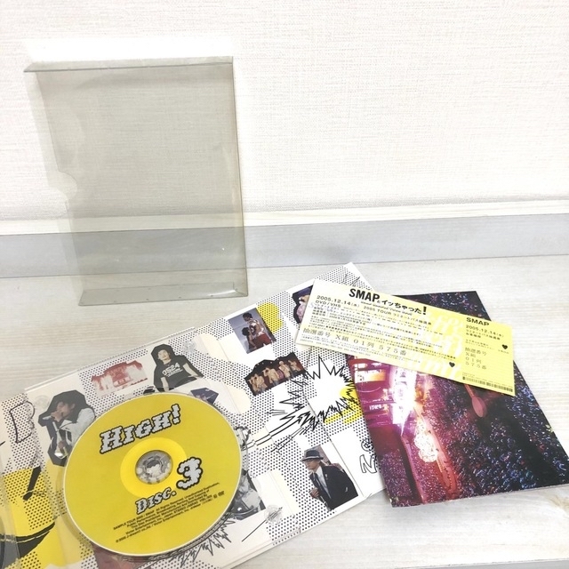 SMAP(スマップ)のスマップ⭐︎SAMPLE SMAPとイッちゃった! CD＆ライブDVDセット エンタメ/ホビーのDVD/ブルーレイ(アイドル)の商品写真