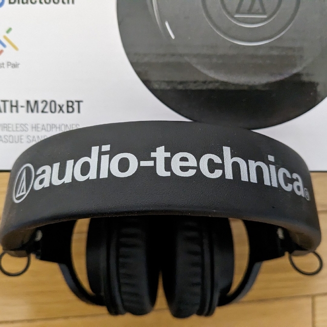 audio-technica(オーディオテクニカ)のaudio-technica ワイヤレスヘッドホン ATH-M20XBT スマホ/家電/カメラのオーディオ機器(ヘッドフォン/イヤフォン)の商品写真