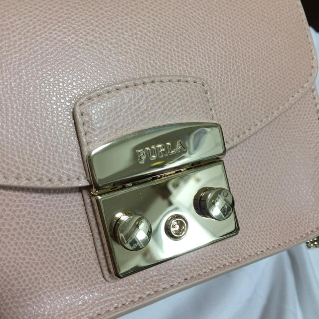 Furla(フルラ)の最終価格♡美品♡FURLA♡メトロポリス❁マグノリアピンク レディースのバッグ(ショルダーバッグ)の商品写真